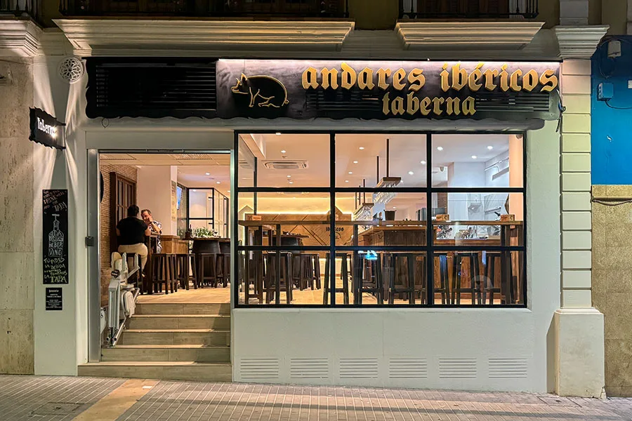 Andares Ibéricos, en Carrer Diana (Dénia)