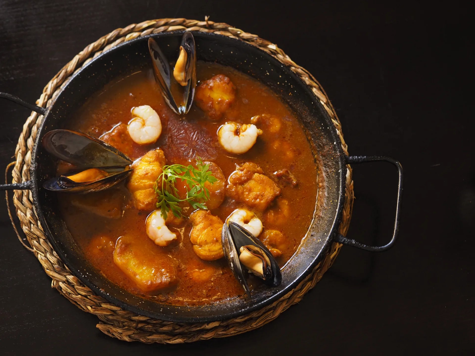 Suquet de rape, gambitas y mejillones, de El Cantó, en la Jornada de la Cuchara de Dénia